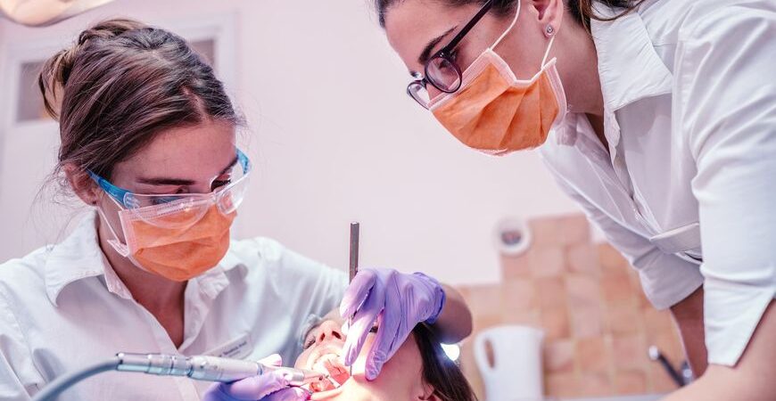 Dental Implants 101 – Everything You Need To Know Before Placement Day